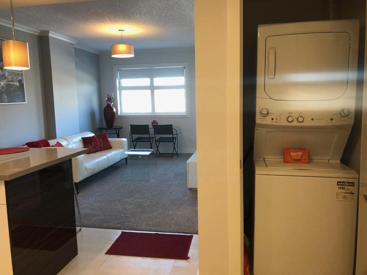 Amicable, Cozy, High Speed Internet, Sleeps 2 Riverview Downtown Apartment YYC Kültér fotó