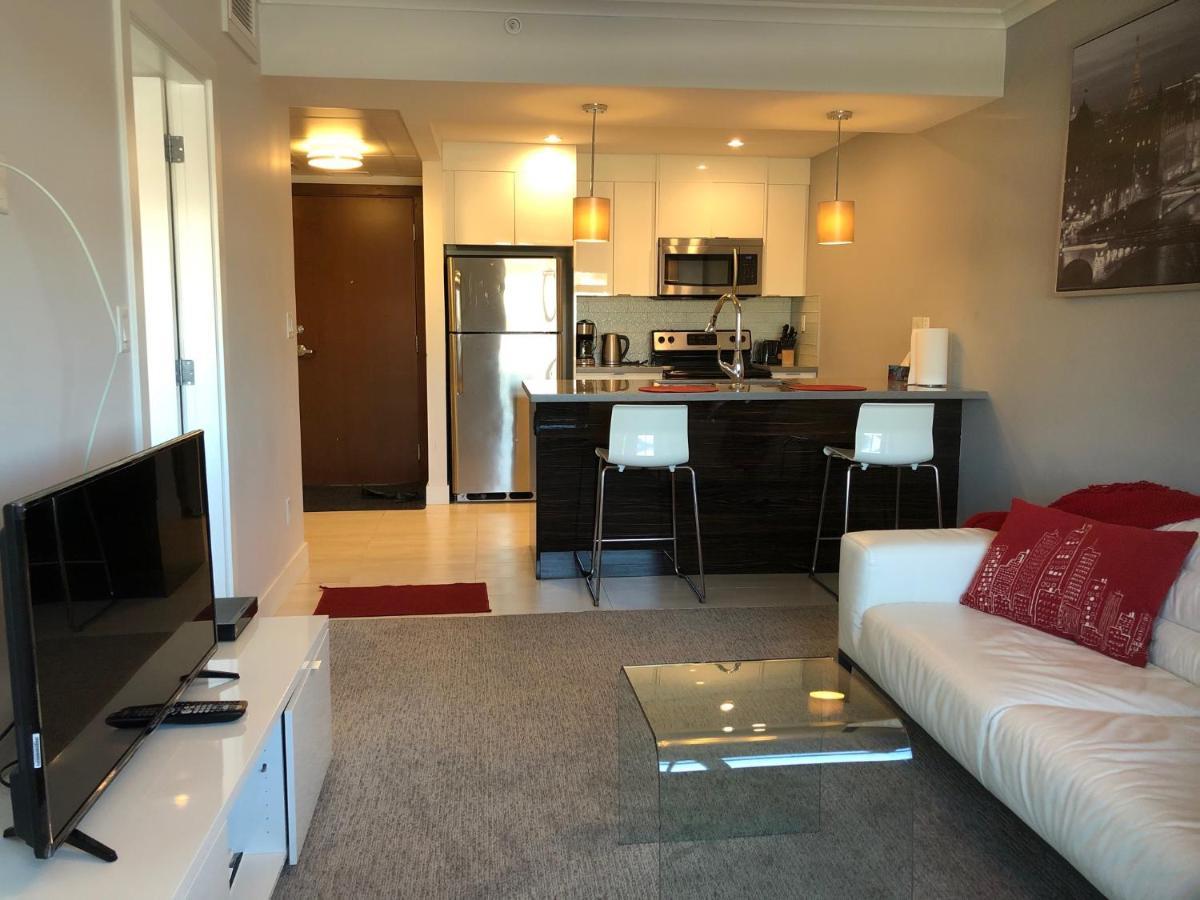 Amicable, Cozy, High Speed Internet, Sleeps 2 Riverview Downtown Apartment YYC Kültér fotó